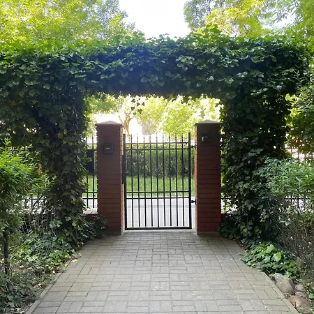 Twoj Cichy Azyl W Sercu Warszawy - Studiosaskakepa Apartment